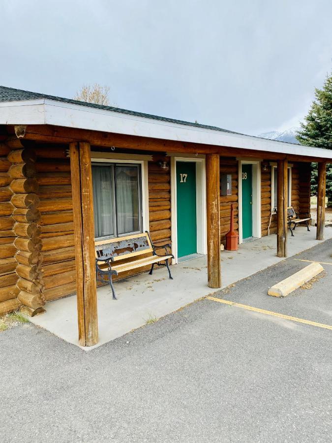 Green Creek Inn And Rv Park Wapiti Exteriér fotografie